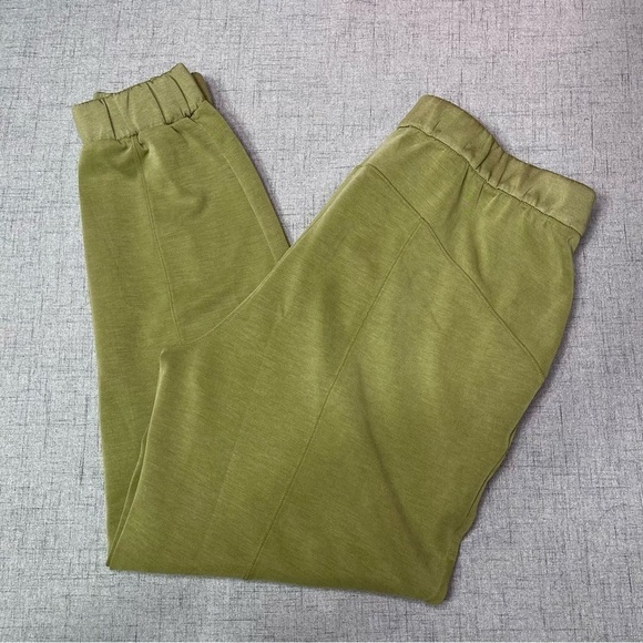 Lululemon Softstreme High Rise Relaxed Jogger Pant Bronze Green 12 Nwt - Picture 8 of 10